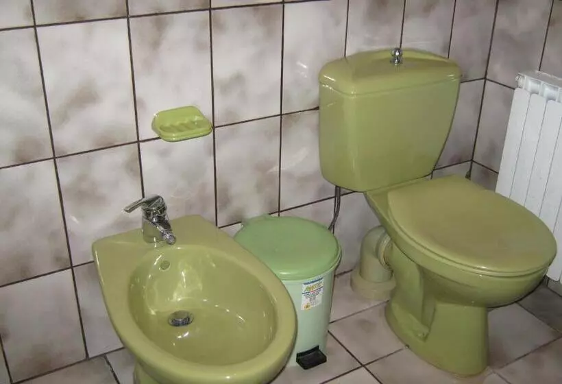 اتاق استاندارد چهارنفره با سرویس بهداشتی مشترک, Villa Ohrid Anastasia