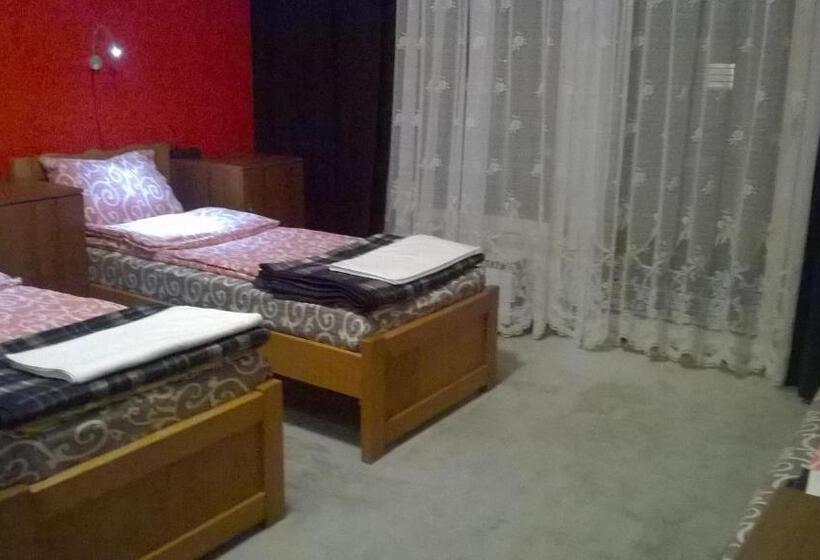 تختخواب در اتاق مشترک, Villa Ohrid Anastasia