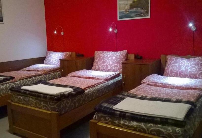 تختخواب در اتاق مشترک, Villa Ohrid Anastasia