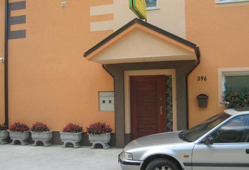 اتاق استاندارد چهار تخته, Villa Ohrid Anastasia