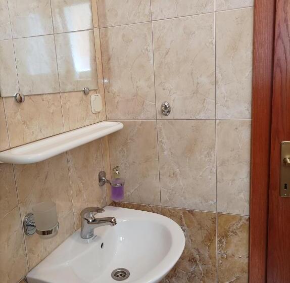 استودیو استاندارد با تخت کینگ, Villa Ohrid Anastasia