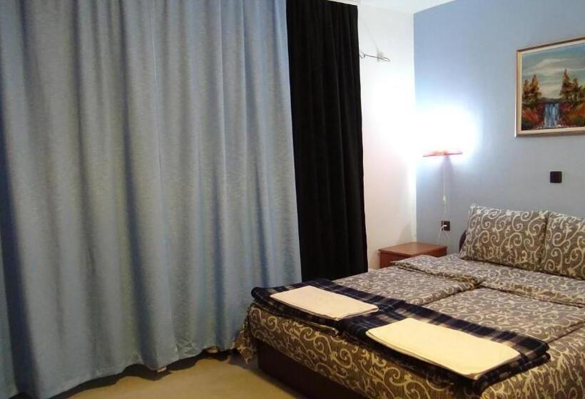 اتاق استاندارد چهار تخته, Villa Ohrid Anastasia