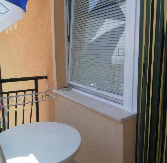 اتاق استاندارد با بالکن, Villa Ohrid Anastasia