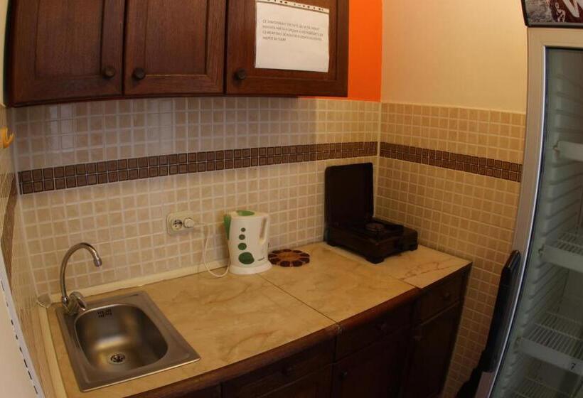 اتاق استاندارد با بالکن, Villa Ohrid Anastasia