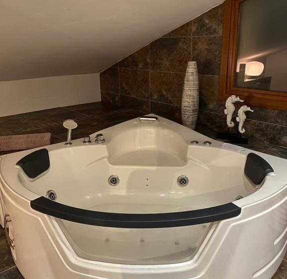 Люкс Повышенной Комфортности, Apartamentos Alcañiz, Suite Deluxe