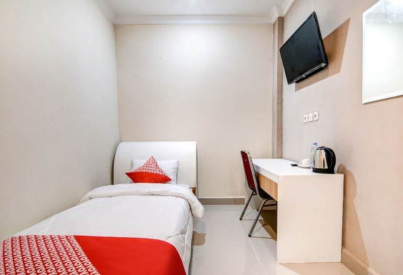 חדר דלוקס יחיד, Oyo 90857 Baaraka Syariah