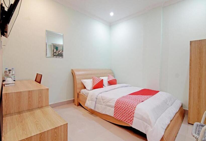 חדר דלוקס, Oyo 90857 Baaraka Syariah