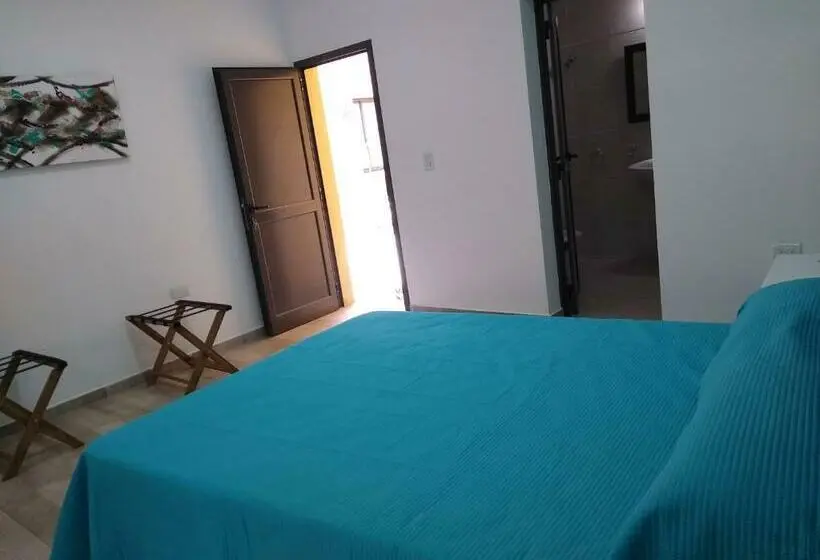 スタンダードルーム, Nomades Hostel