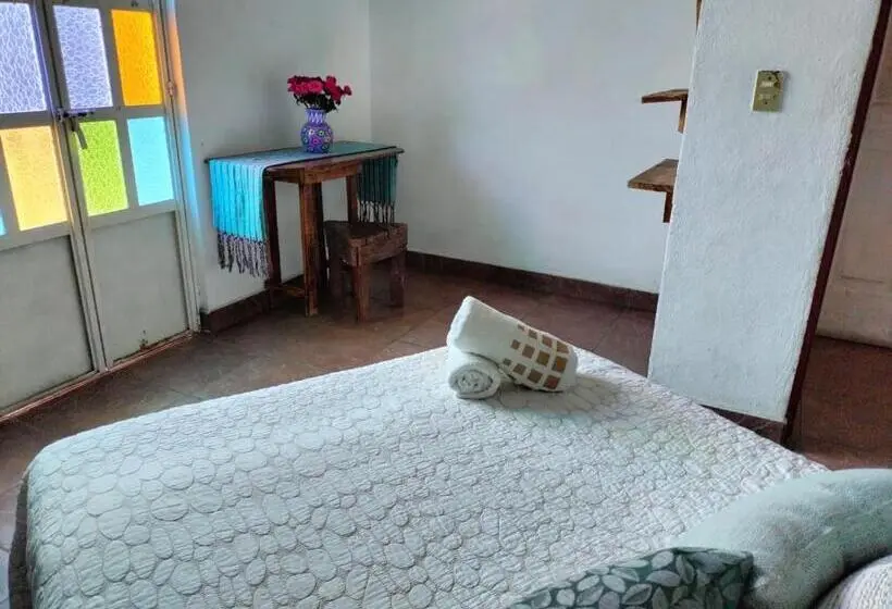 اتاق استاندارد با بالکن, Mi Atardecer En Tepoz, Hostal