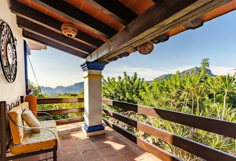 اتاق استاندارد با چشم‌انداز کوهستان, Casa Jacobina Tepoztlán