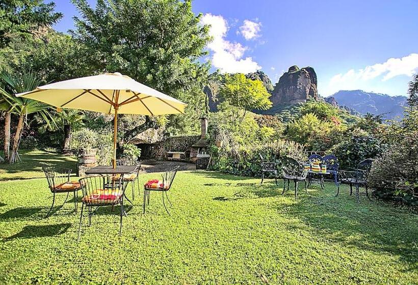 اتاق استاندارد با چشم‌انداز کوهستان, Casa Jacobina Tepoztlán