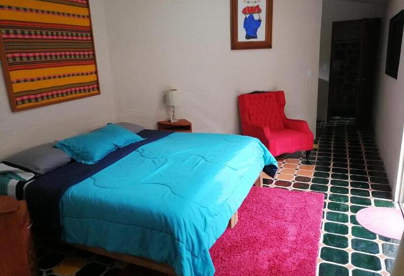 بانگلوی استاندارد, Casa Jacobina Tepoztlán