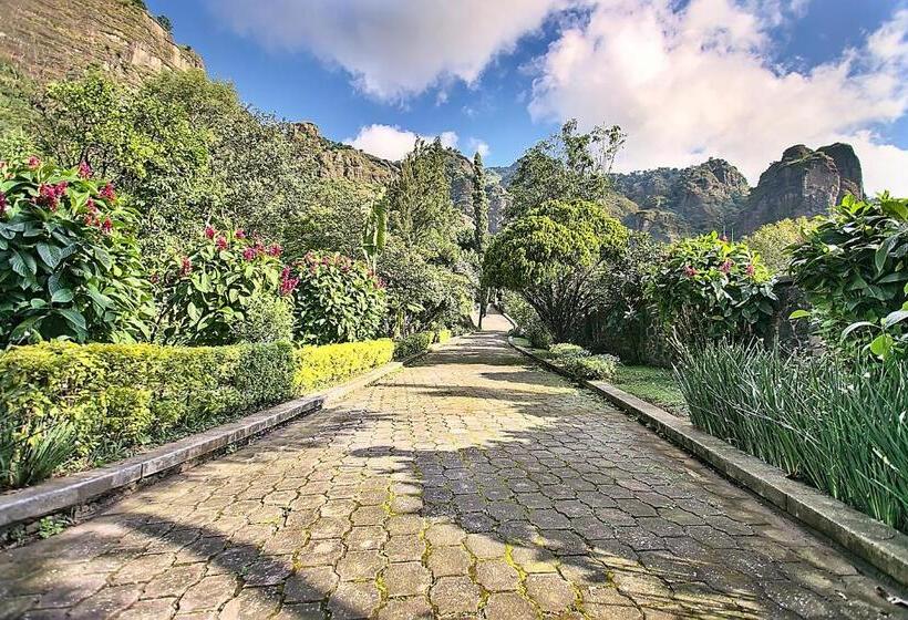 بانگلوی استاندارد, Casa Jacobina Tepoztlán