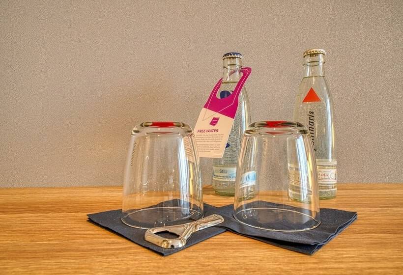 חדר סופריור, Fourside Hotel Freiburg, Trademark Collection By Wyndham