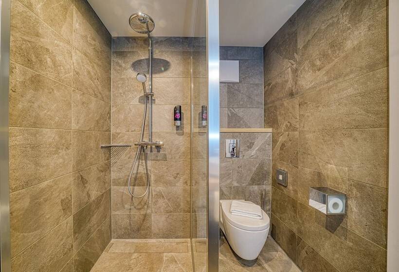 חדר סופריור, Fourside Hotel Freiburg, Trademark Collection By Wyndham