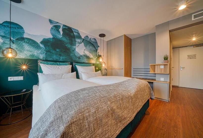 חדר סופריור, Fourside Hotel Freiburg, Trademark Collection By Wyndham