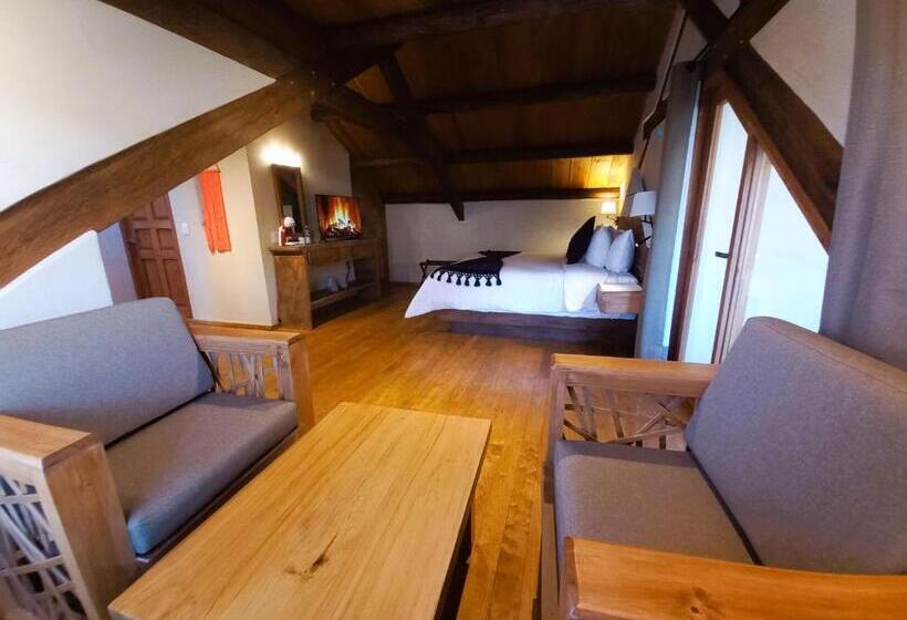 Люкс с Террасой, Junvay