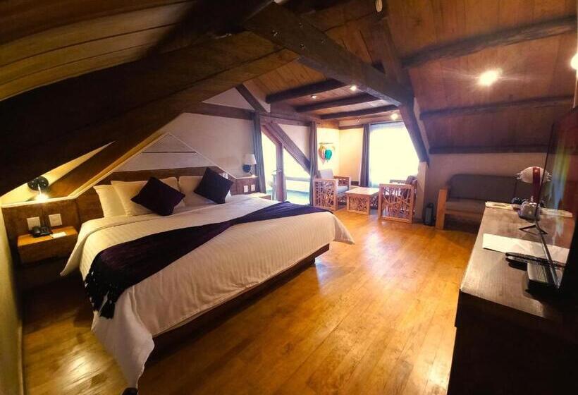 Люкс с Террасой, Junvay