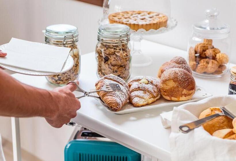 اتاق استاندارد با چشمانداز باغ, B&b Giardinello