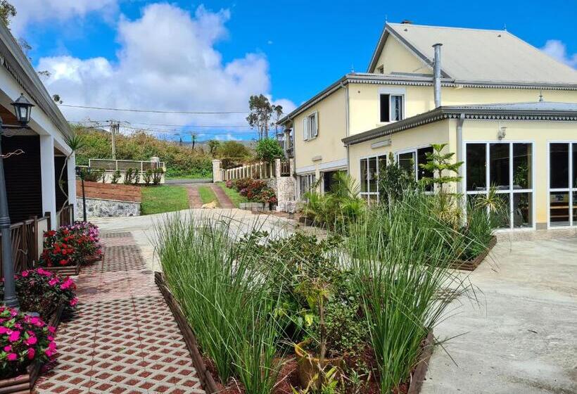 اتاق استاندارد با چشمانداز باغ, Chambres Et Tables D Hote Du Voyageur