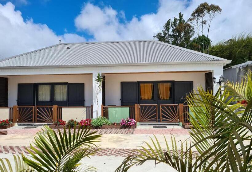 اتاق استاندارد با چشمانداز باغ, Chambres Et Tables D Hote Du Voyageur