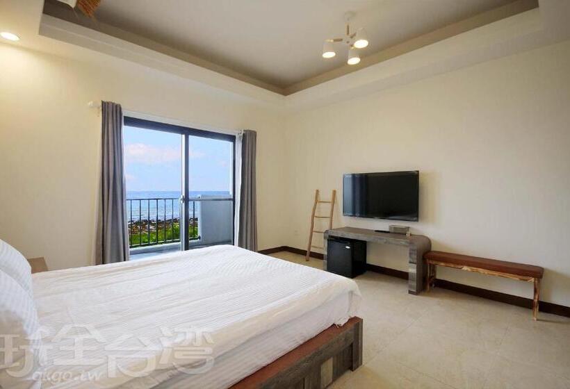 اتاق استاندارد با بالکن و چشمانداز دریا, Oceanseeker