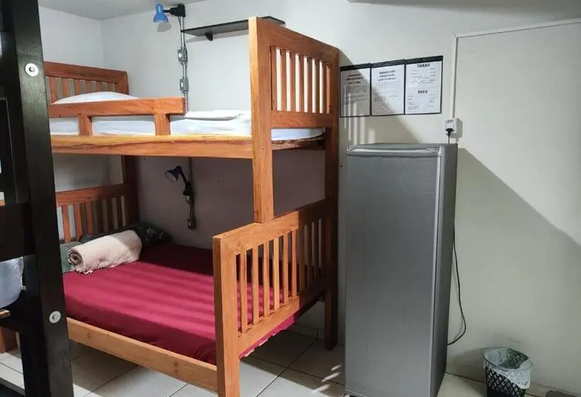 ファミリールーム, Hostel Raizer
