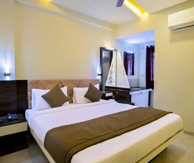 اتاق لوکس, Ivy Residency