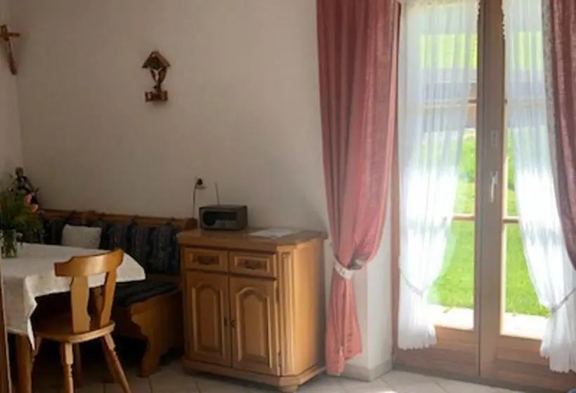 1 Schlazfimmer Apartment Gartenblick, Mayerbauer