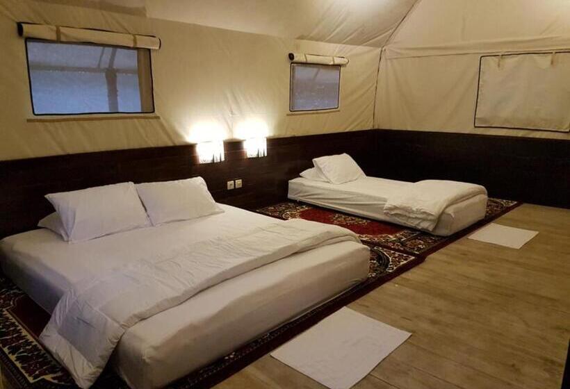 Номер Стандарт, Lawu Forest Camp