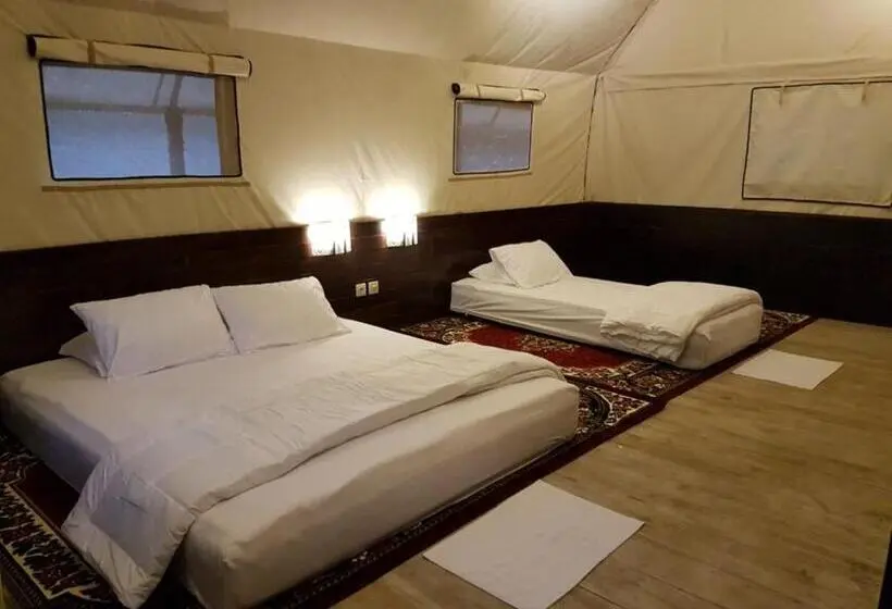スタンダードルーム, Lawu Forest Camp