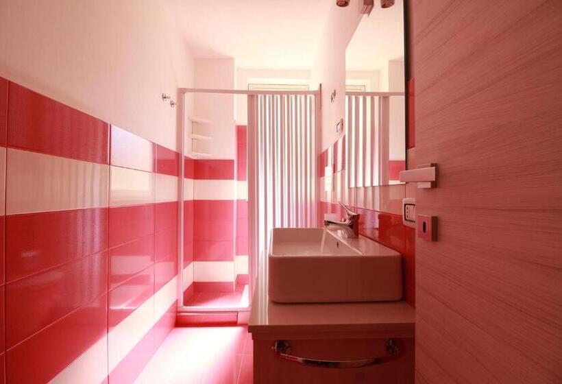 Апартаменты 1 Спальня, Casa Craunari