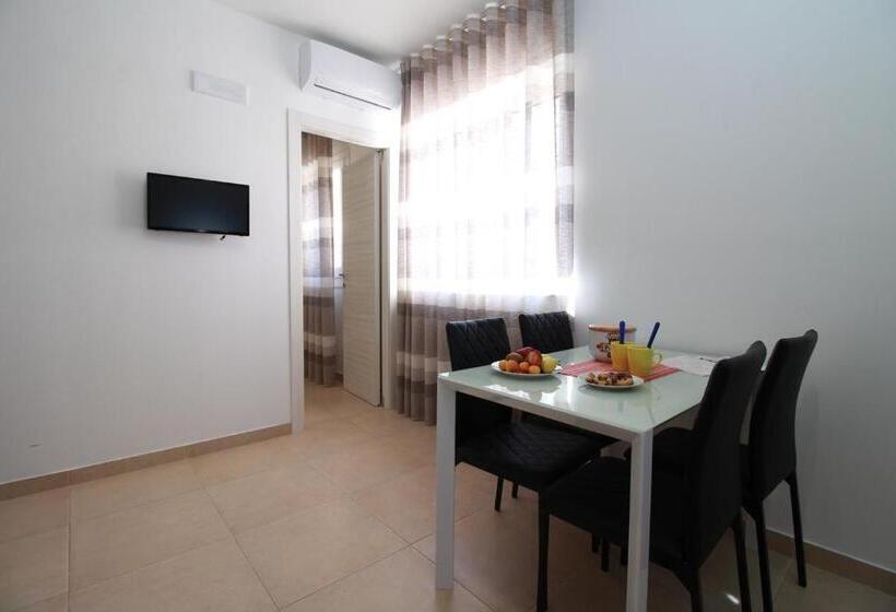 Апартаменты 1 Спальня, Casa Craunari