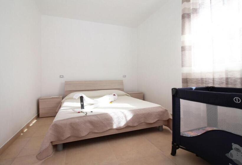 Апартаменты 2 Спальни, Casa Craunari