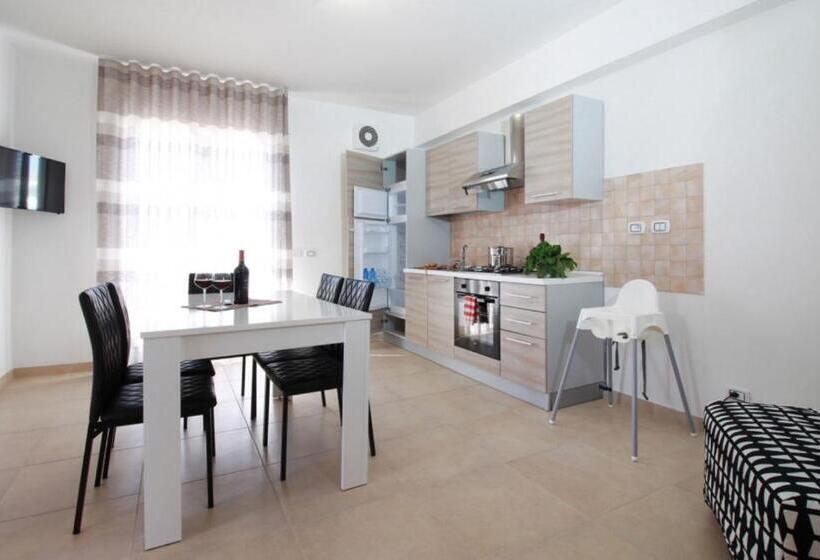 Апартаменты 2 Спальни, Casa Craunari