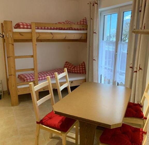 غرفة عائلية حمام مشترك, Fankhauser Outdoorsport