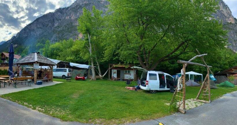 آپارتمان 1 خوابه با بالکن, Fankhauser Outdoorsport