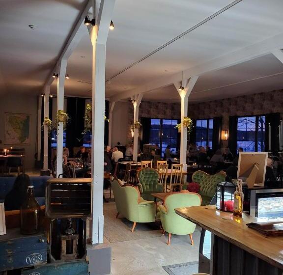 اتاق استاندارد سه نفره, Nygården B&b Hälsingegård