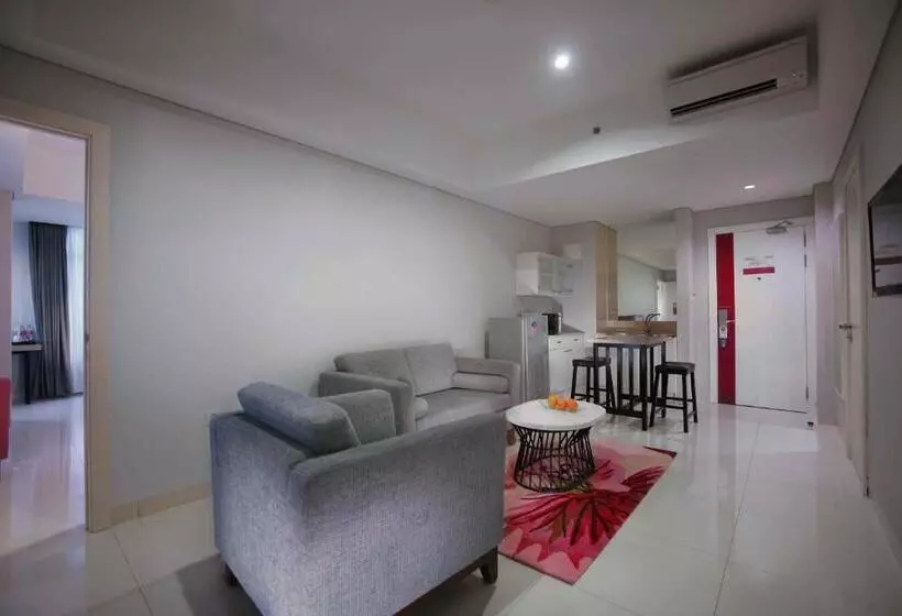 スタンダードプラスルーム, Favehotel   Pantai Losari Makassar