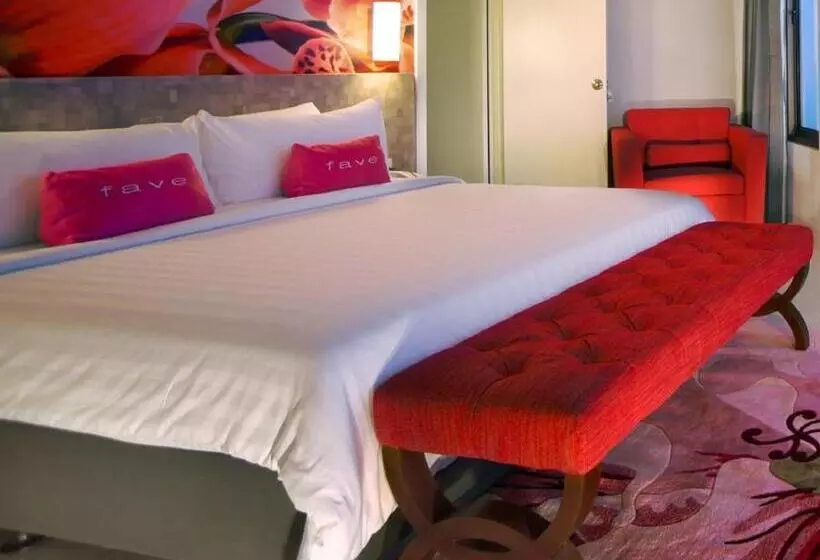 スタンダードプラスルーム, Favehotel   Pantai Losari Makassar
