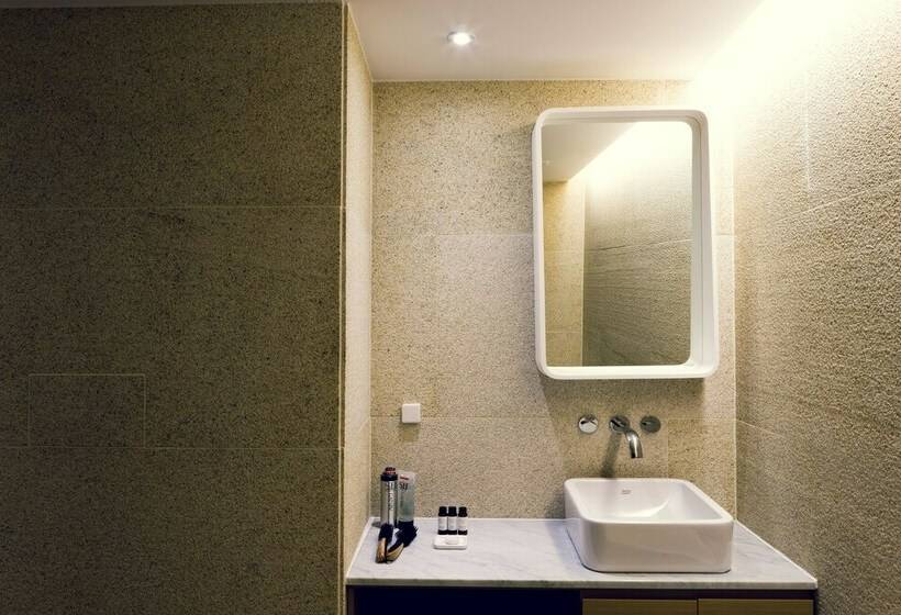 اتاق استاندارد, Busan Amare