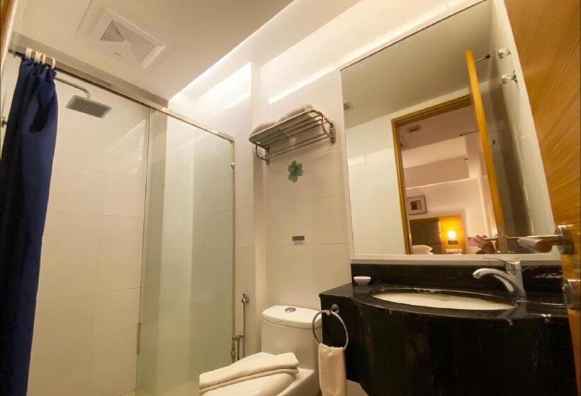 غرفة ديلوكس, Crown Garden