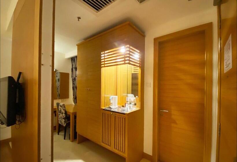 Номер Deluxe, Crown Garden