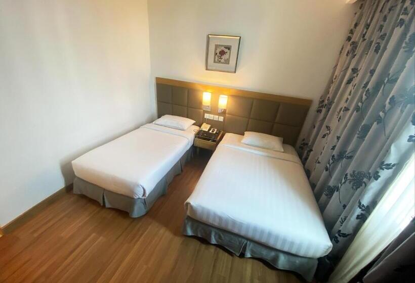 غرفة سوبيريور, Crown Garden