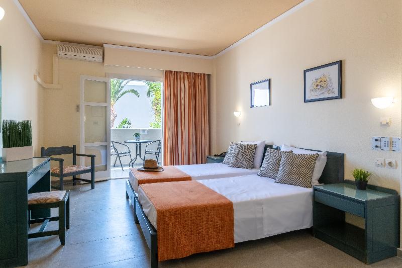 스탠다드 트리플 룸, Dedalos