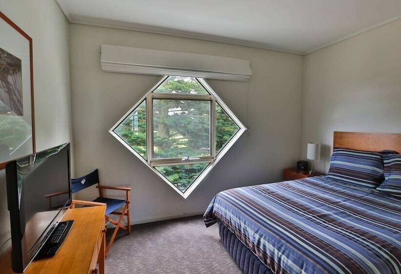 דירת שני חדרים, Lady Bay Resort