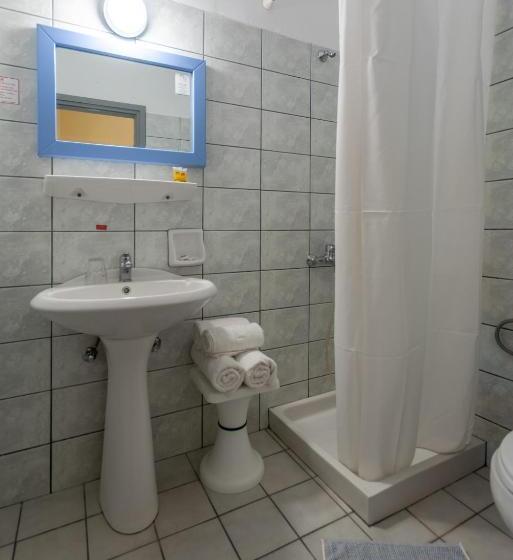 标准三人间, Dedalos