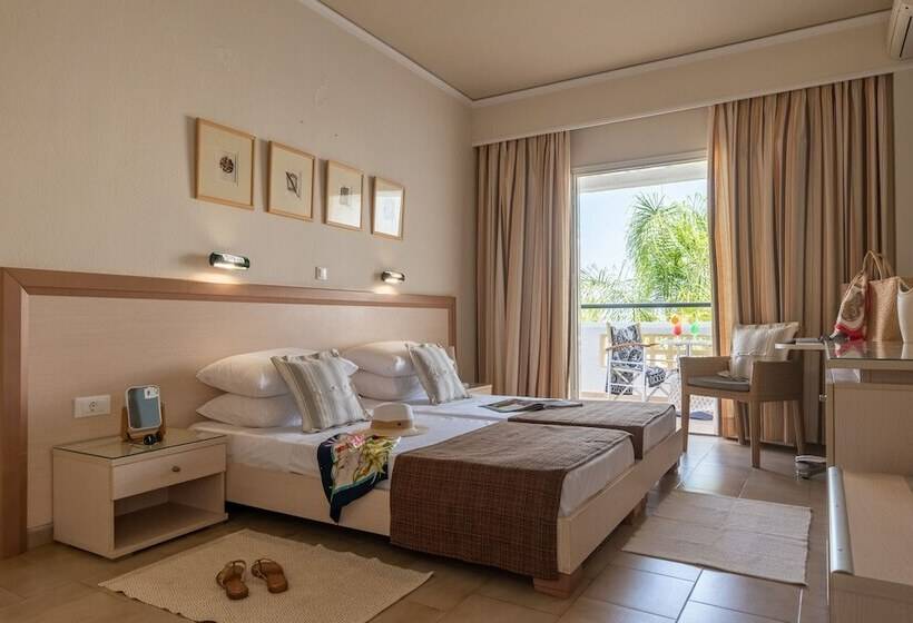 园景高级三人间, Dedalos