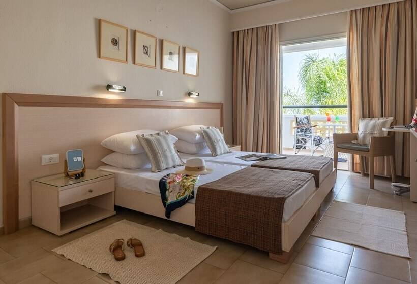 园景高级三人间, Dedalos