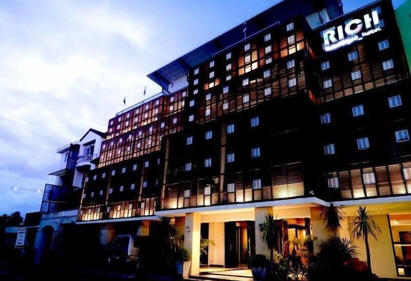 Deluxe-huone, Rich Boutique